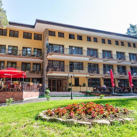 Hotel Bendida Panichishte Exterior photo